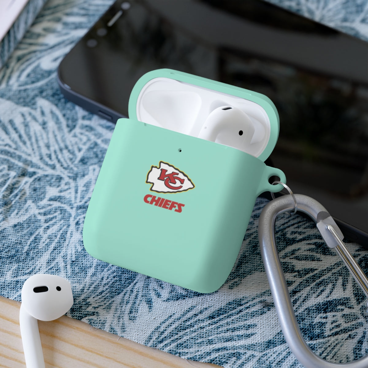 Chiefs AirPods and AirPods Pro Case Cover