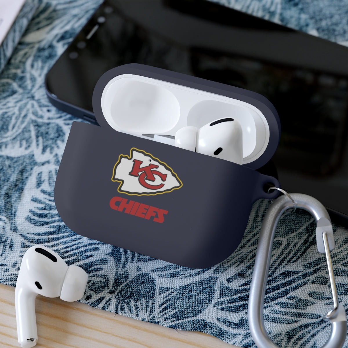 Chiefs AirPods and AirPods Pro Case Cover